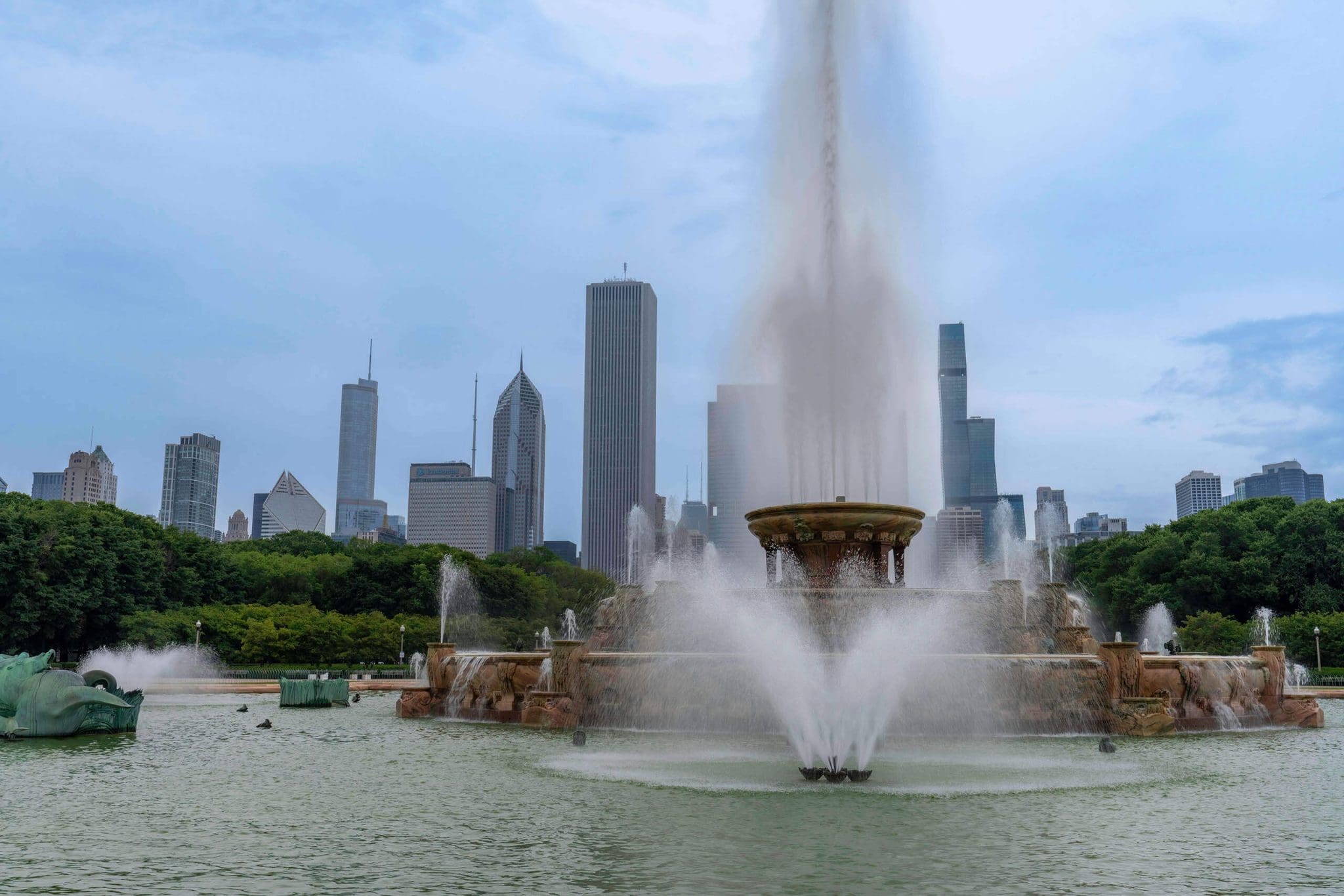 Gallons of water shooting high into the air creating a soothing sight of the century old Buckingham Fountain.